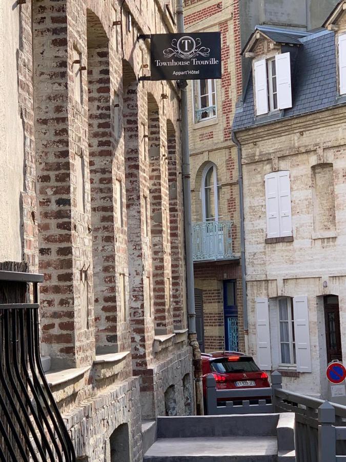 Townhouse Trouville - Appart'Hotel & Studios Luaran gambar