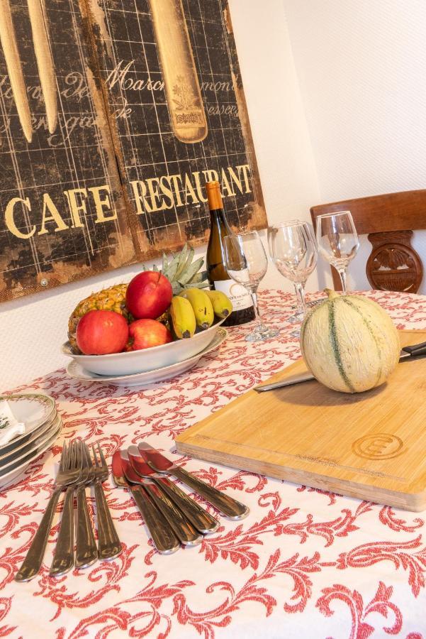 Townhouse Trouville - Appart'Hotel & Studios Luaran gambar