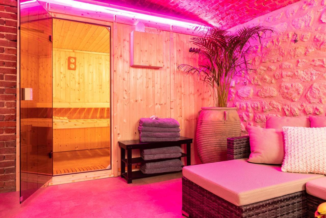 Townhouse Trouville - Appart'Hotel & Studios Luaran gambar